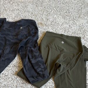 Lululemon Black and Green Leggings